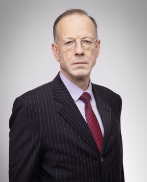 Котельников Алексей Геннадьевич Профессор кафедры госпитальной хирургии №2, врач-хирург, онколог, д.м.н. 