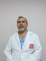 Сергеев Юрий Николаевич врач челюстно-лицевой хирург