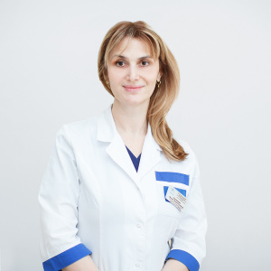 Кунижева Майя Анатольевна Врач челюстно-лицевой хирург, к.м.н., врач высшей квалификационной категории