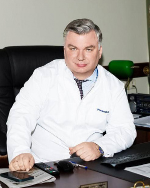 Фомин Виктор Викторович Директор Факультетской терапевтической клиники им. В.Н.Виноградова, академик РАН, профессор, доктор медицинских наук, заведующий кафедрой факультетской терапии №1 ИКМ им. Н.В.Склифосовского