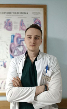 Исаев Георгий Олегович Врач-кардиолог