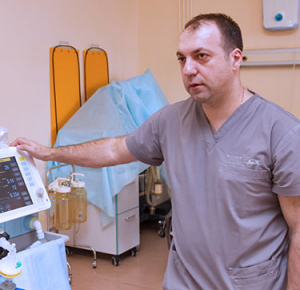 Ковш Дмитрий Николаевич кандидат медицинских наук, врач анестезиолог-реаниматолог высшей категории