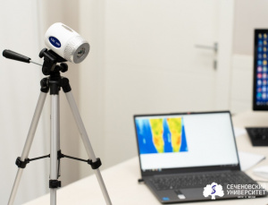 Врачи Сеченовского Университета для диагностики применяют тепловизор