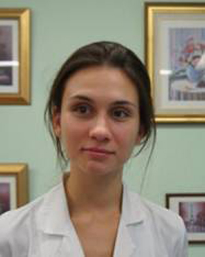 Янакаева Алиса Шамилевна Врач-рентгенолог, врач-высшей категории, к.м.н. 
