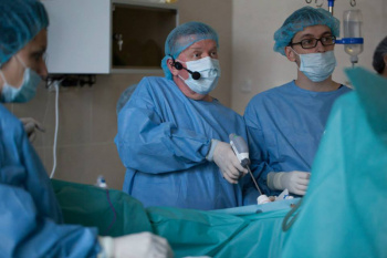 Крупнейшее мероприятие по колоректальной хирургии открылось в Москве