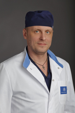 Суханов Роман Борисович Врач - уролог, к.м.н., ассистент Института урологии и репродуктивного здоровья человека