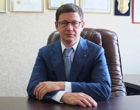Комаров Роман Николаевич  Директор клиники, врач сердечно-сосудистый хирург,д.м.н.